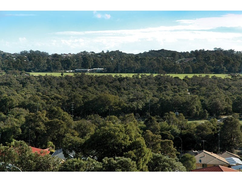 15 Trinity Rise, College Grove WA 6230