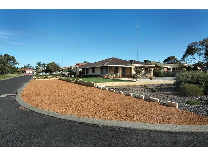 8 Gaudin Way, Australind WA 6233