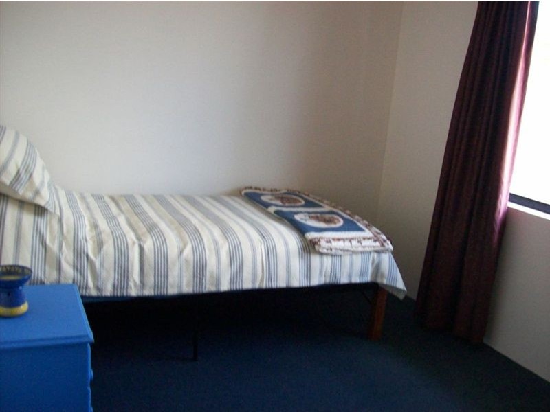 16 Barclay Road, Australind WA 6233