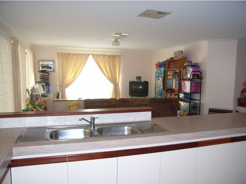7 Cordata Place, Eaton WA 6232