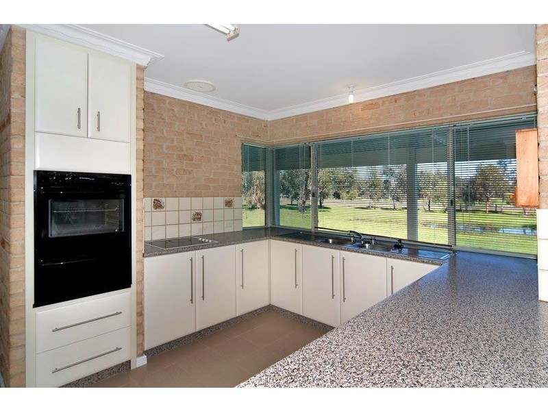 170 Raymond Road, Roelands WA 6226