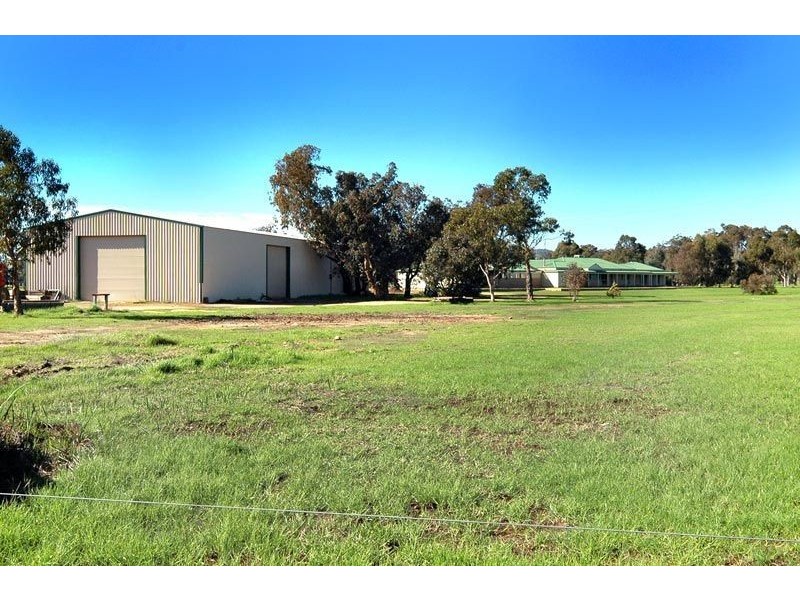 170 Raymond Road, Roelands WA 6226
