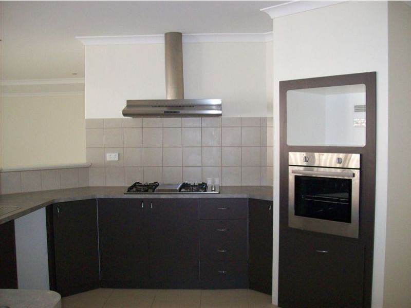 11 Arum, Bunbury WA 6230