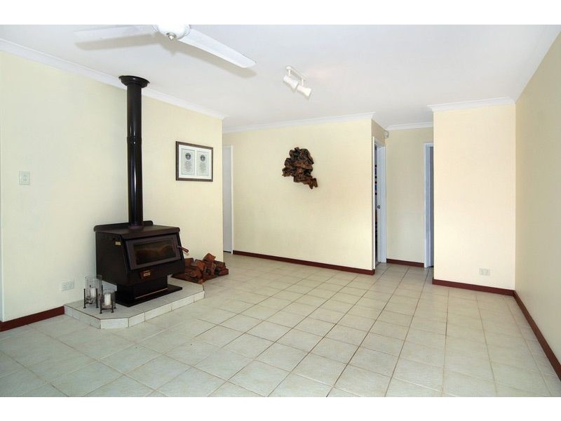 5 Rill Court, Australind WA 6233