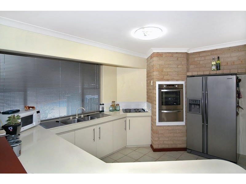 5 Rill Court, Australind WA 6233