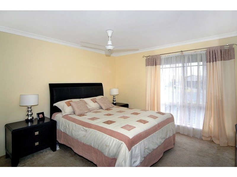 5 Rill Court, Australind WA 6233