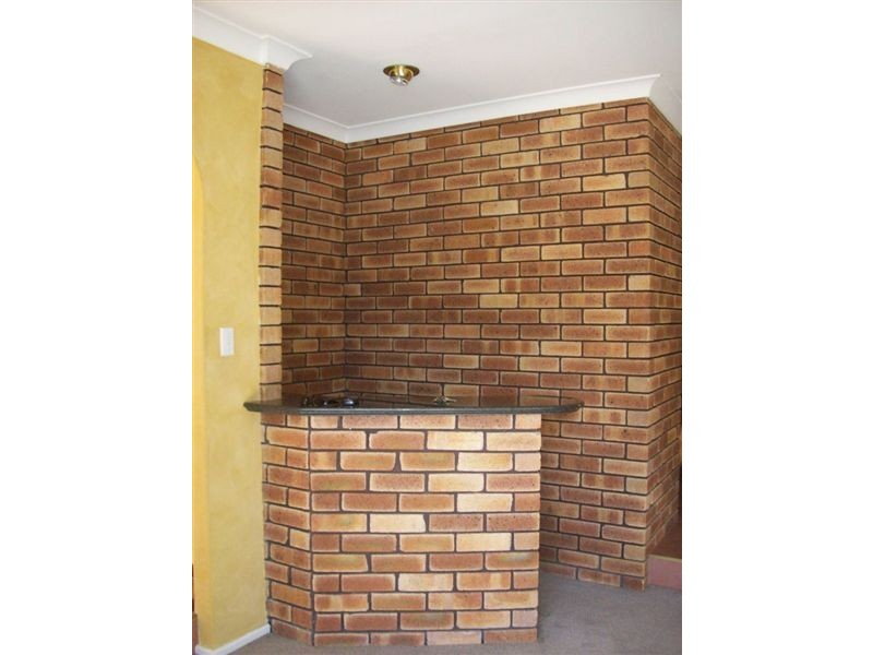 135 dawson avenue, Forrestfield WA 6058