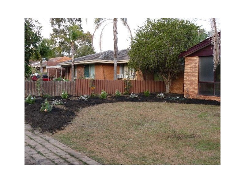 135 dawson avenue, Forrestfield WA 6058