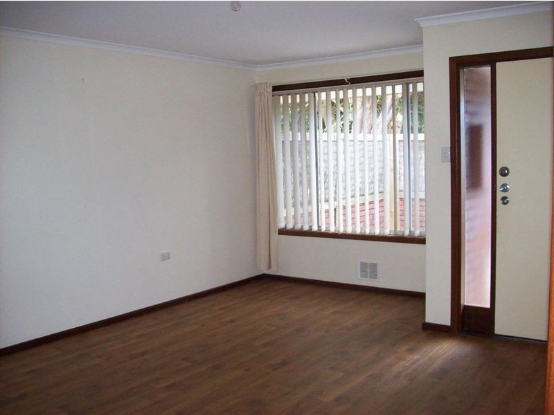a/44 jacaranda cres, Withers WA 6230