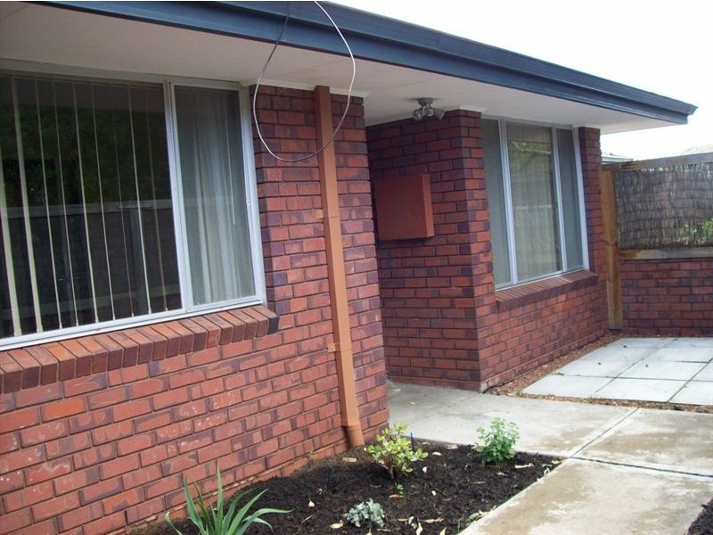 a/44 jacaranda cres, Withers WA 6230