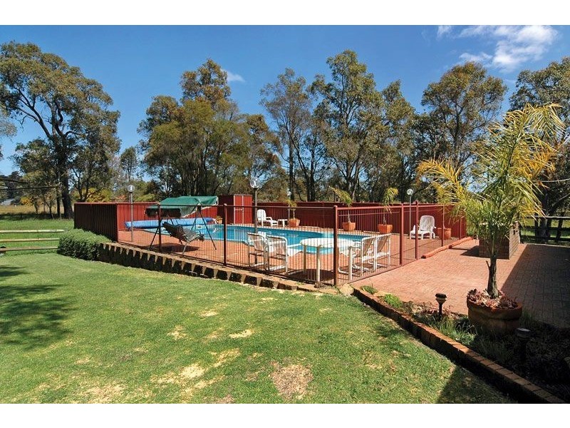 23 Maguire, Dardanup WA 6236