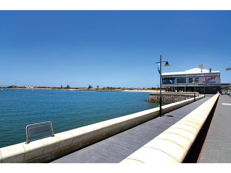 33/18-24 Bonnefoi Boulevard, Bunbury WA 6230