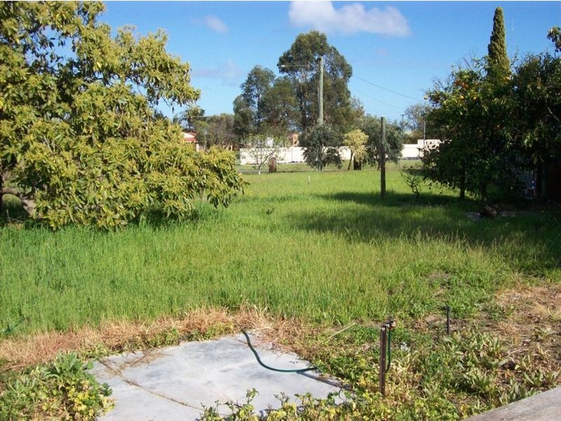 15 Burt Street, East Bunbury WA 6230