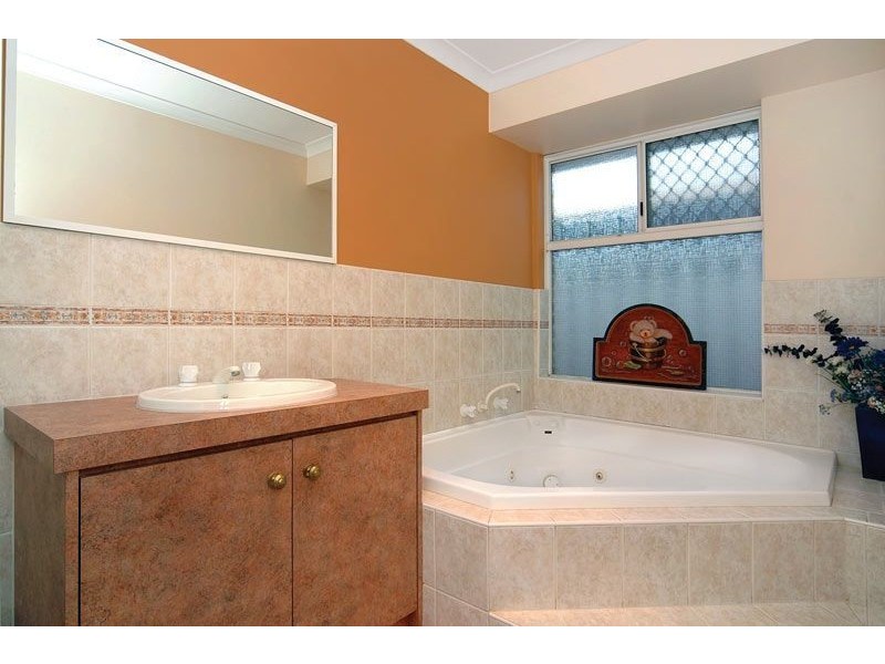 13 Snows Place, South Bunbury WA 6230
