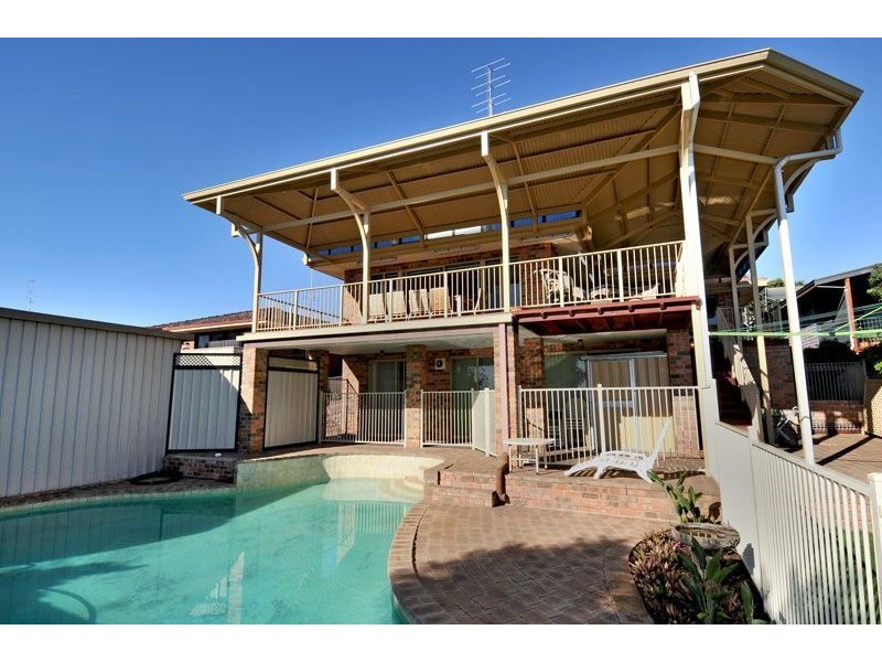 42 Eagle Crescent, Eaton WA 6232