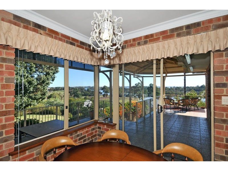 42 Eagle Crescent, Eaton WA 6232