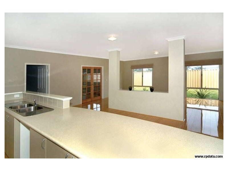 12 Diamond Street, Dalyellup WA 6230