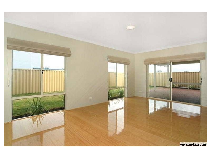 12 Diamond Street, Dalyellup WA 6230