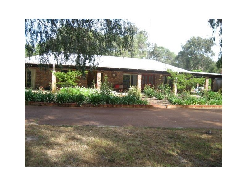 106 Minninup road, Stratham WA 6237