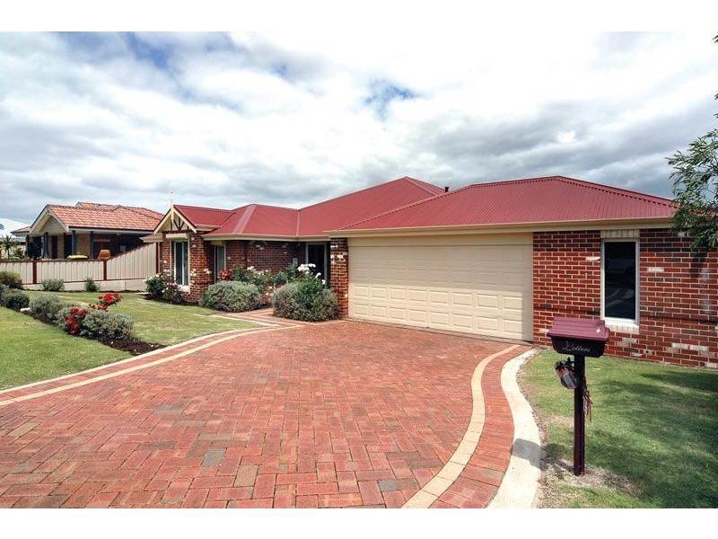 76 Somerville drive, College Grove WA 6230