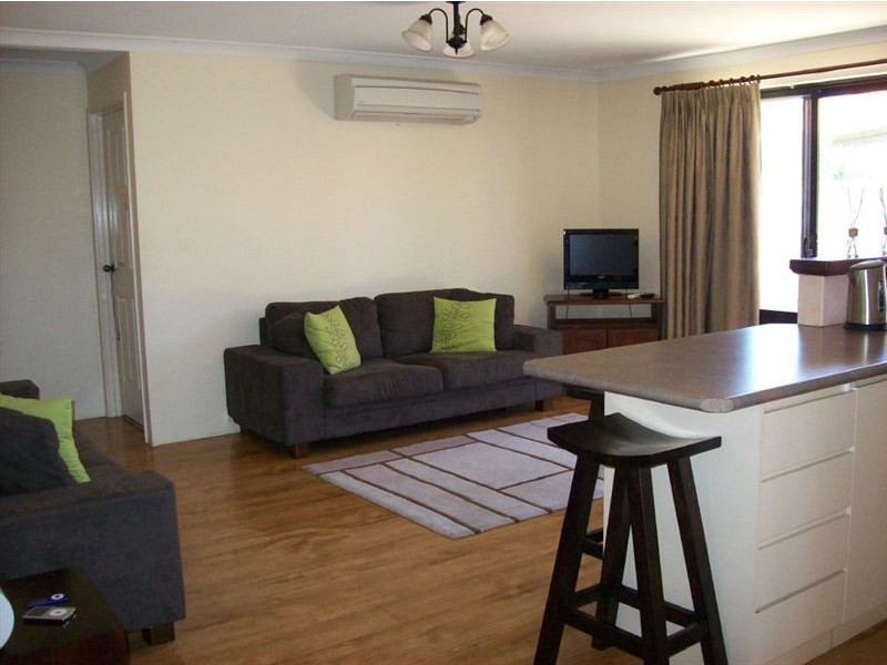 a/3 Sea shore Mews, South Bunbury WA 6230