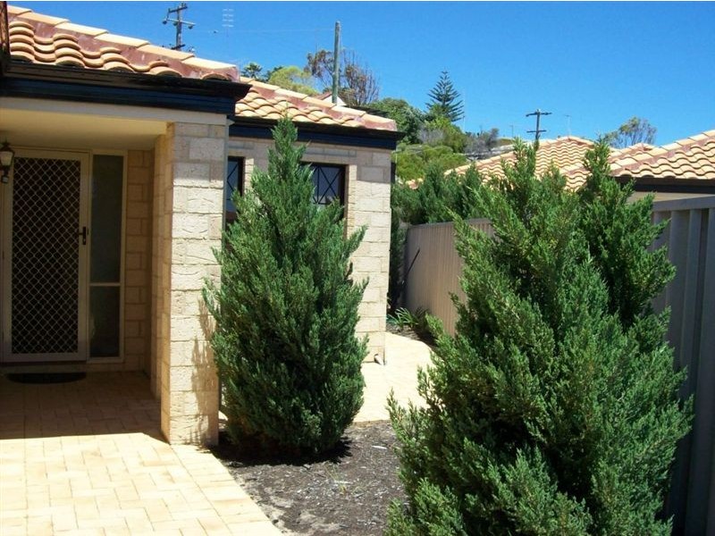 a/3 Sea shore Mews, South Bunbury WA 6230