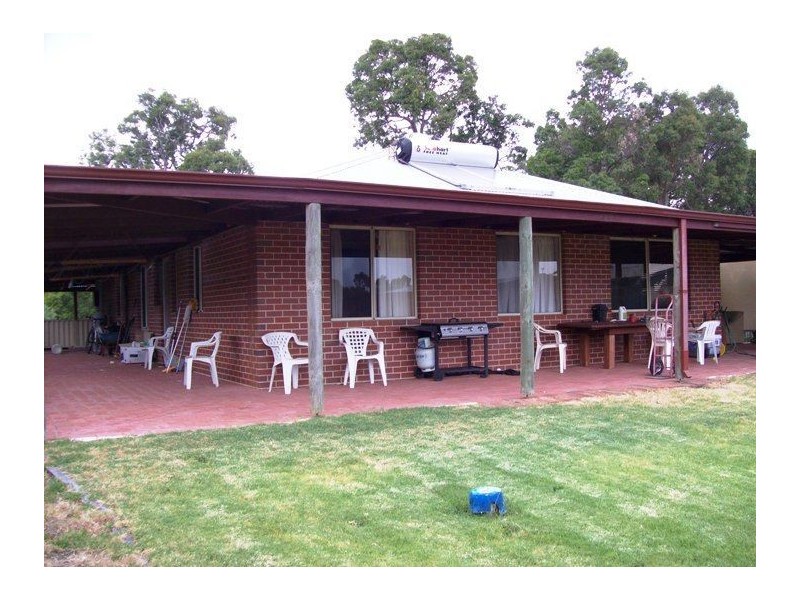 31 Timperley Street, Boyanup WA 6237