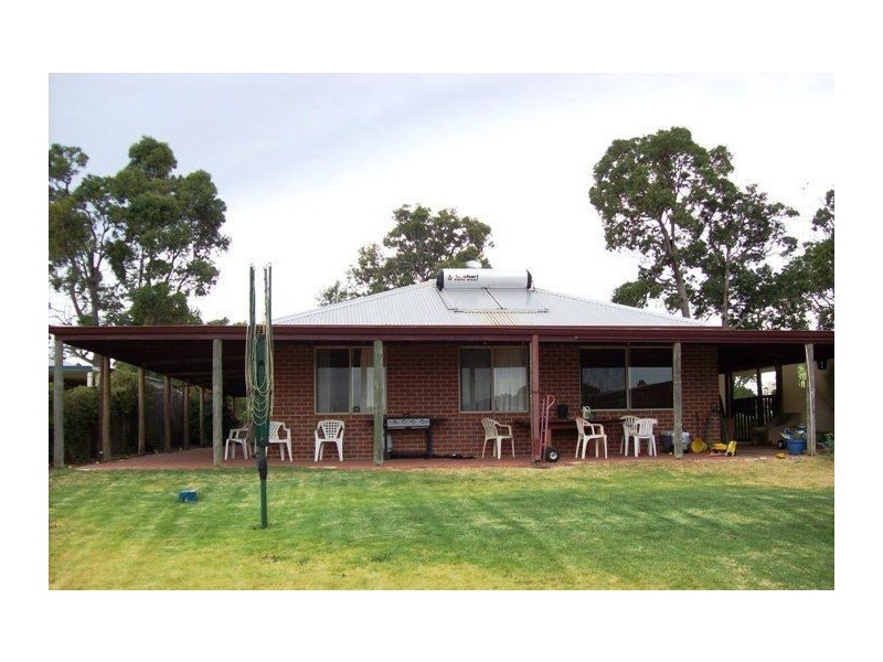 31 Timperley Street, Boyanup WA 6237