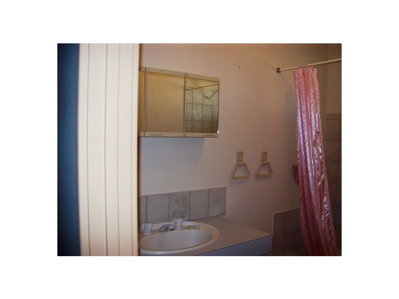 177 barnes, Australind WA 6233