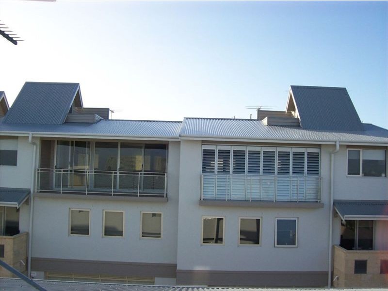 3/99 Ocean Drive, Bunbury WA 6230