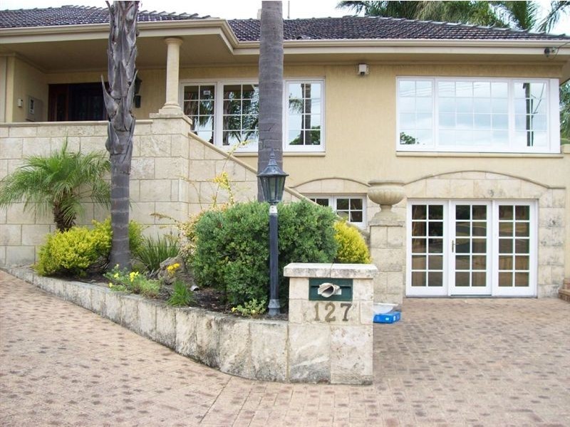 127 Minninup road, South Bunbury WA 6230