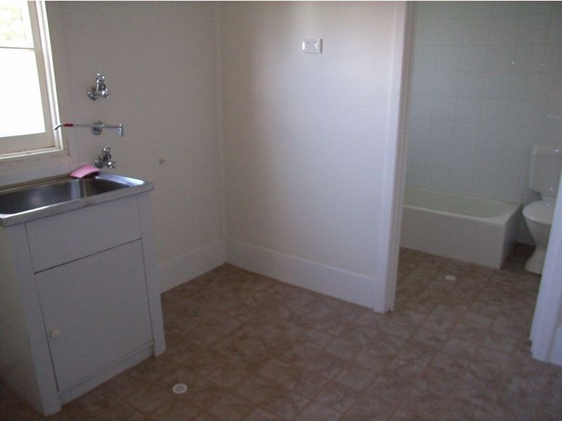 13 lowe street, Carey Park WA 6230