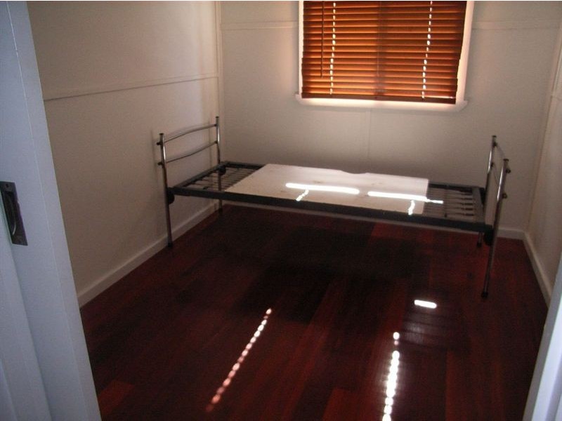 13 lowe street, Carey Park WA 6230