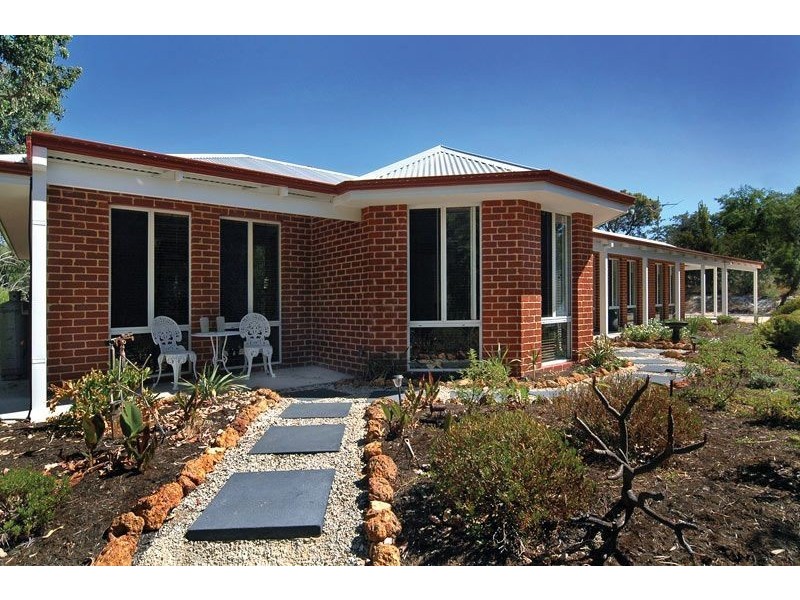 32 Marine Drive, Leschenault WA 6233