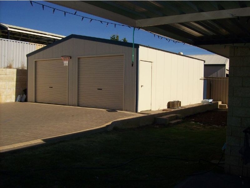 17 Coojong Road, Dalyellup WA 6230