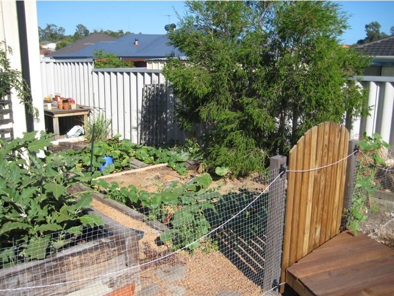 60 Somerville Drive, College Grove WA 6230