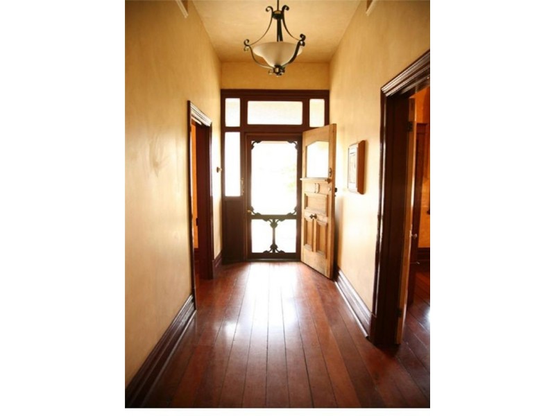 14 Charles Street, Bunbury WA 6230