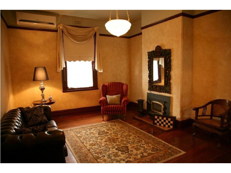 14 Charles Street, Bunbury WA 6230