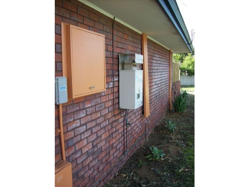 b/44 Jacaranda, Withers WA 6230