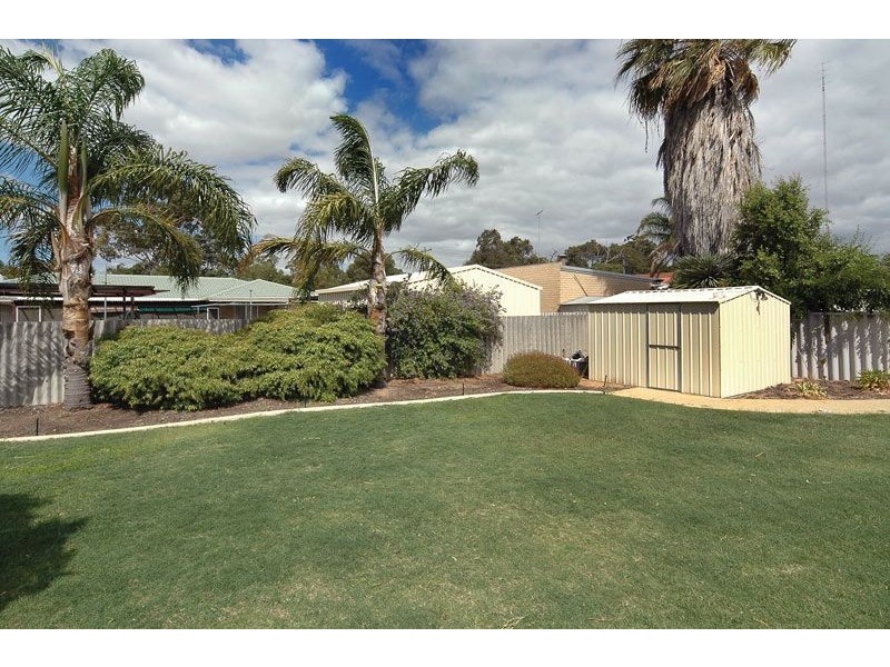 3 Bickerton Street, East Bunbury WA 6230