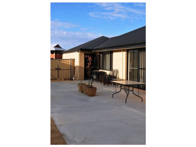20 Diamond Street, Dalyellup WA 6230