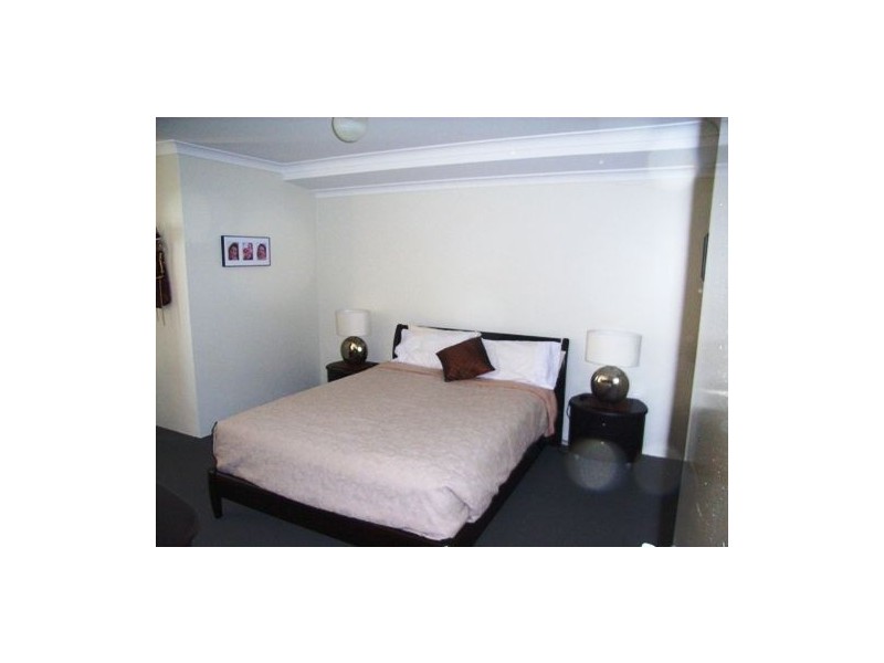 18 Burwood Road, Australind WA 6233