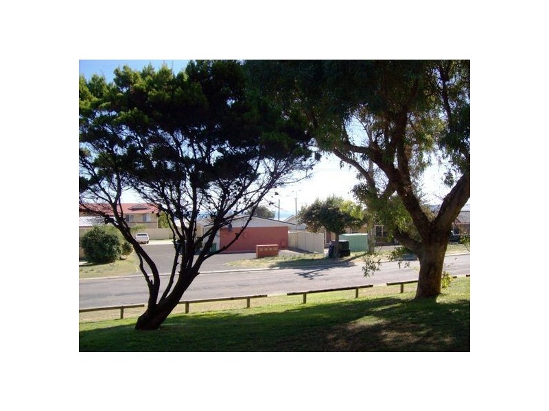 11/17 Greensell Street, Bunbury WA 6230