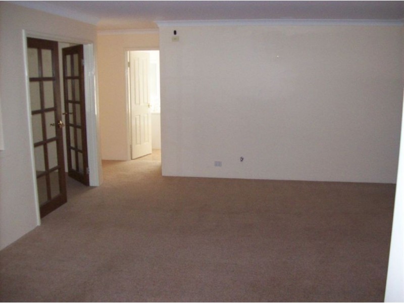 25 Darwin Way, College Grove WA 6230