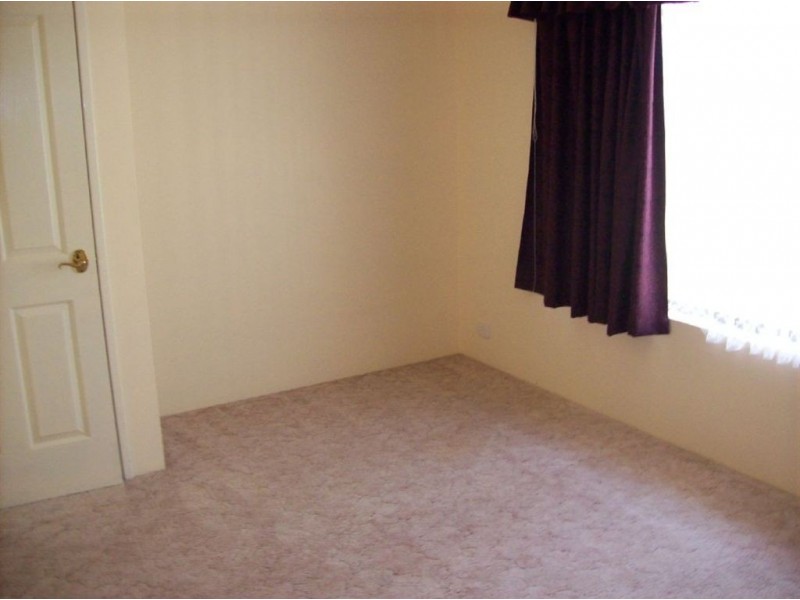 25 Darwin Way, College Grove WA 6230