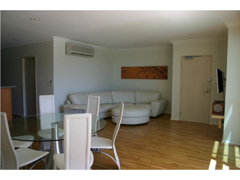 9/11 Casuarina Drive, Bunbury WA 6230
