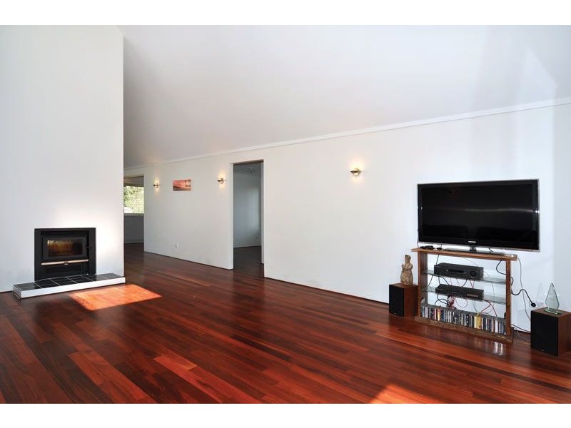 215 Livingstone Heights, Roelands WA 6226