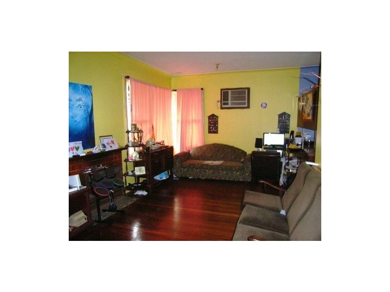 16 Doolan Street, Carey Park WA 6230