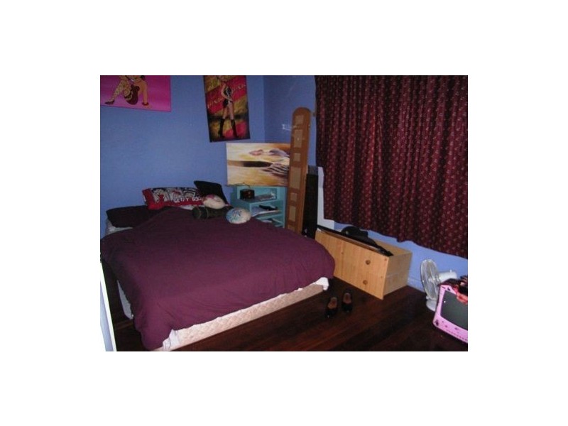 16 Doolan Street, Carey Park WA 6230