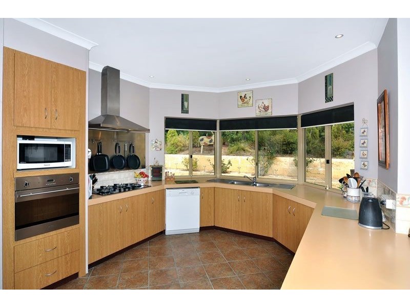 5 Sierra Place, Gelorup WA 6230